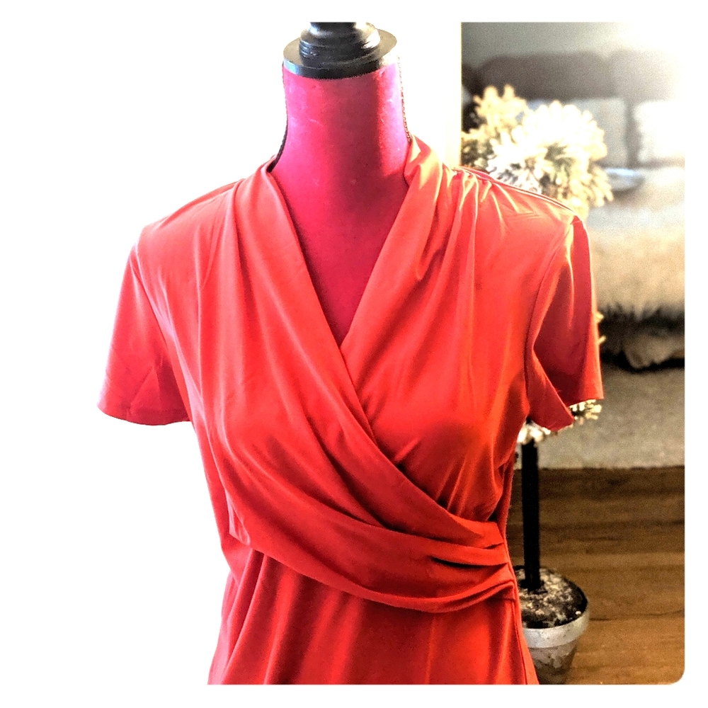 T Tahari blouse